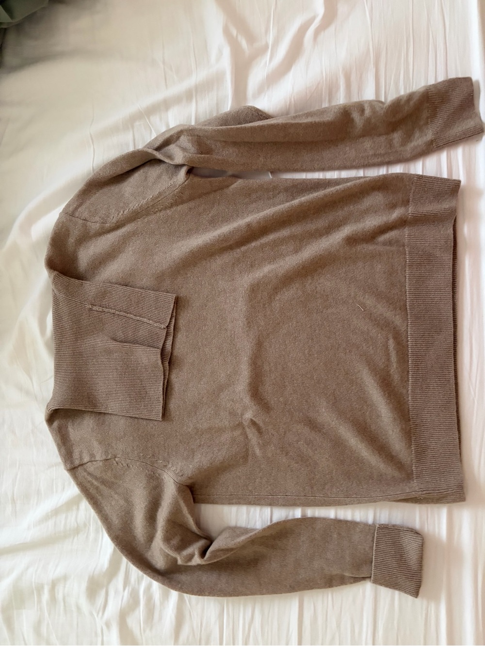 Women’s turtleneck Sweater in Taupe - Classic Casual Knit